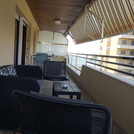 Atico Frente Al Mar Con Parking Para 5 Personas Calafell Exteriör bild