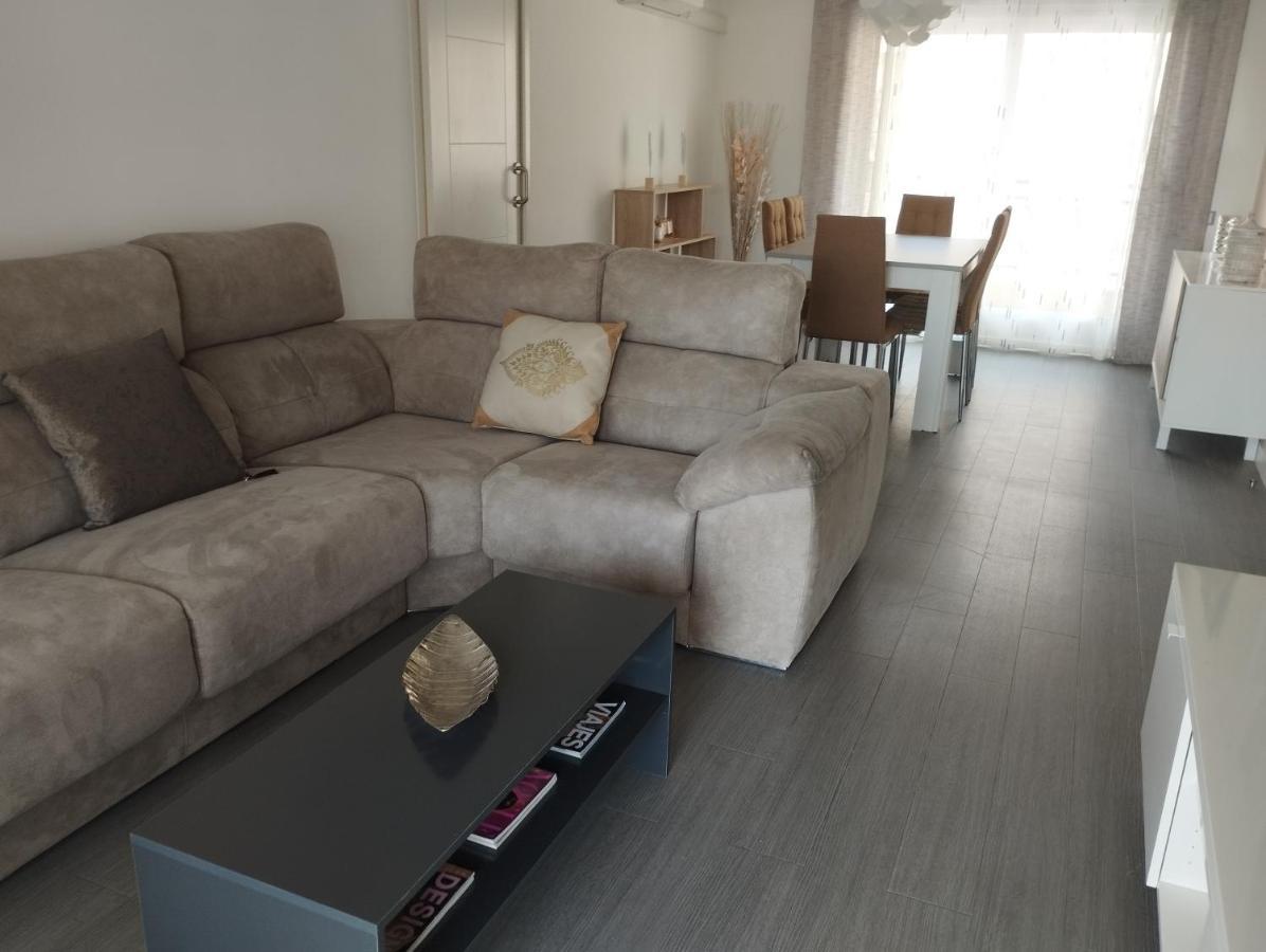 Atico Frente Al Mar Con Parking Para 5 Personas Calafell Exteriör bild